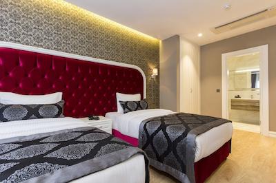 دنسیتی هتل اند اسپا