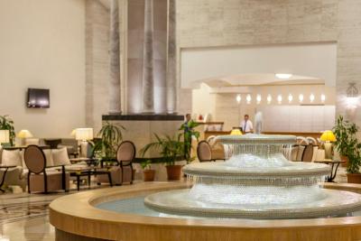 ملاس هتل لارا