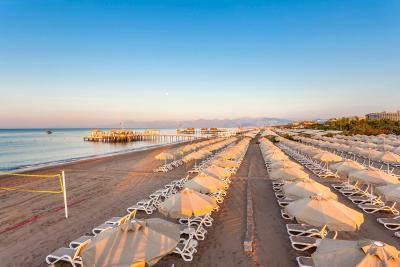 ملاس هتل لارا