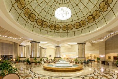 ملاس هتل لارا