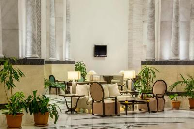 ملاس هتل لارا