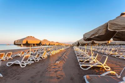 ملاس هتل لارا