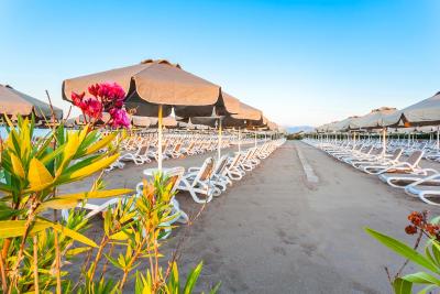 ملاس هتل لارا