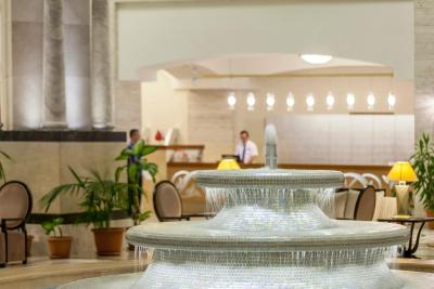 ملاس هتل لارا