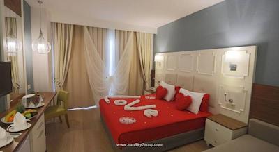 ساید کراون چرم پالاس