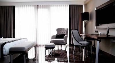 رامادا هتل اند سوئیت شیشلی