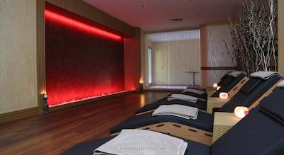 رامادا هتل اند سوئیت شیشلی