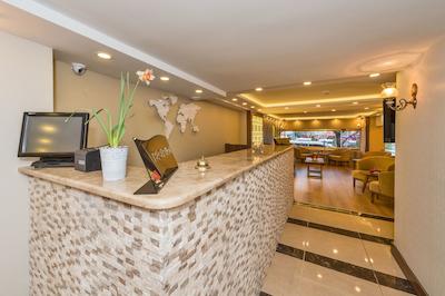 مارمارا پلیس استانبول اولد سیتی هتل