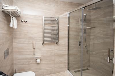 کی ام ام هتل