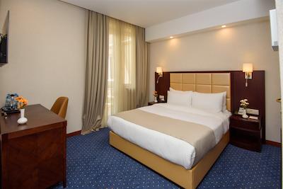 کی ام ام هتل