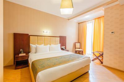 کی ام ام هتل