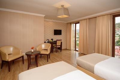 کی ام ام هتل