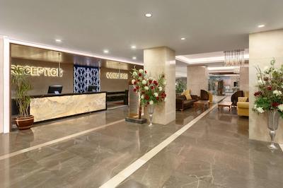 رامادا ریزورت کوش آداسی اند گلف