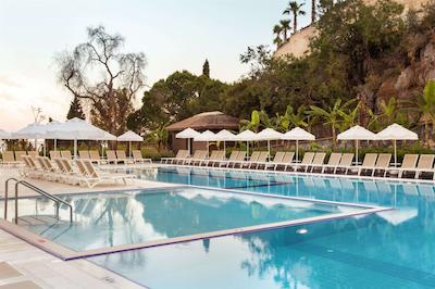 رامادا ریزورت کوش آداسی اند گلف