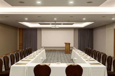 رامادا ریزورت کوش آداسی اند گلف