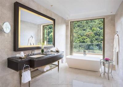 د اس تی رژیس لنکاوی