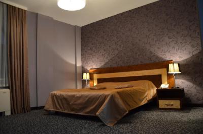 کاسپیا پارک هتل باکو