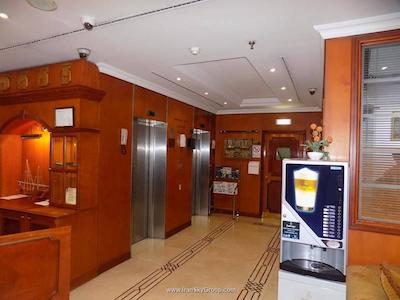 کینگز پارک هتل