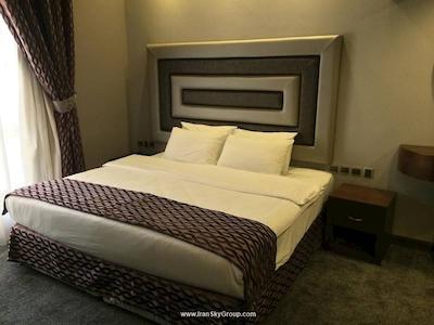 کینگز پارک هتل