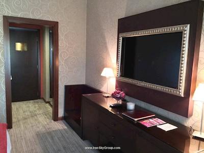 کینگز پارک هتل