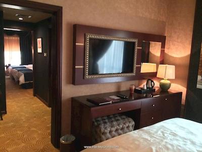 کینگز پارک هتل