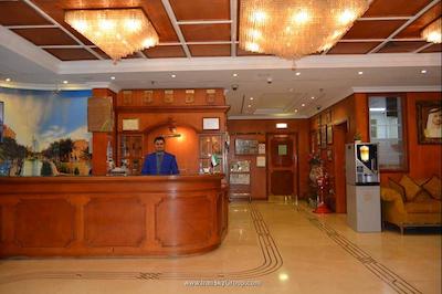 کینگز پارک هتل