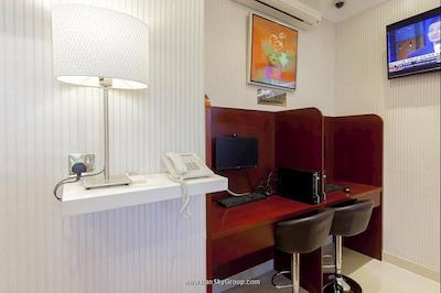 اسکایلایت هتل