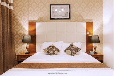 اسکایلایت هتل