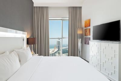 د فرست کالکشن مارینا