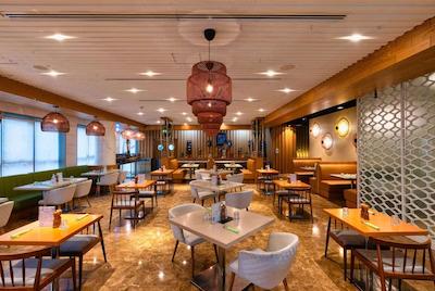 د فرست کالکشن مارینا