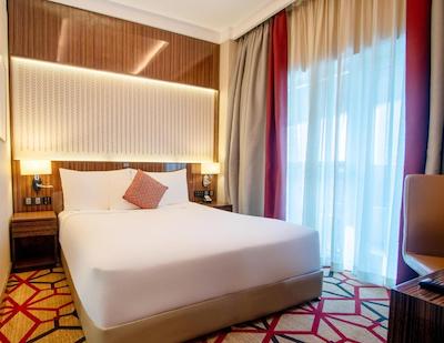 نوامی هتل دبی