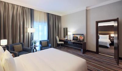 نوامی هتل دبی