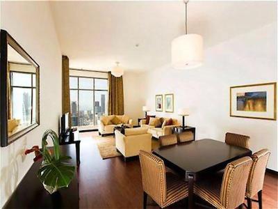 گرین لیک سرویسد آپارتمان-تاورز