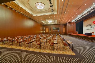 گرند جواهر هتل کانونشن سنتر