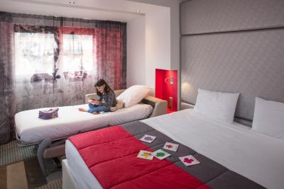 مرکور پاریس منتمارتر سکر کور