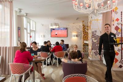 مرکور پاریس منتمارتر سکر کور