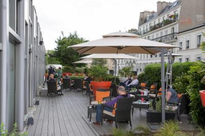 مرکور پاریس منتمارتر سکر کور