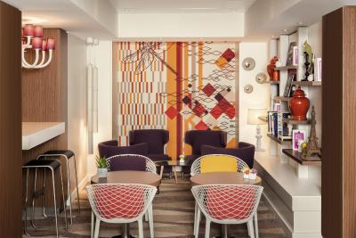 مرکور پاریس منتمارتر سکر کور