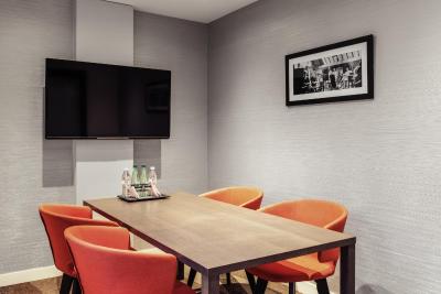 مرکور پاریس منتمارتر سکر کور