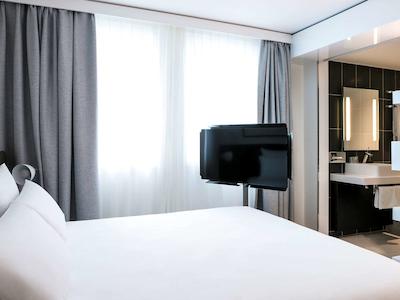 نوتل سویتس پاریس اکسپو پورت دده ورسای