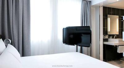 نوتل سویتس پاریس اکسپو پورت دده ورسای