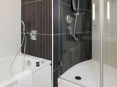 نوتل سویتس پاریس اکسپو پورت دده ورسای