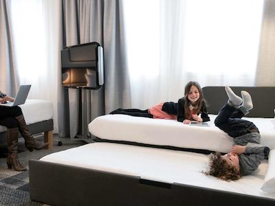 نوتل سویتس پاریس اکسپو پورت دده ورسای