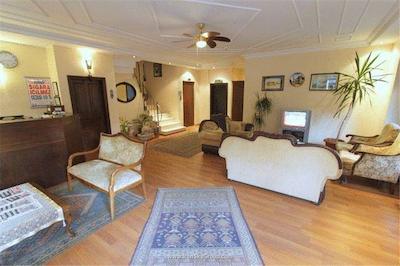 هتل آلاتورکا الگانس