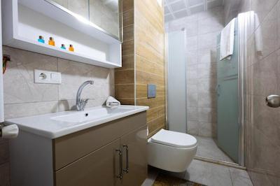 آییلدیزلار اوتل