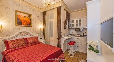 آی ‌کیو هاوسز آپارتمان