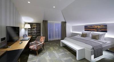 میلپورت هتل لونت استانبول