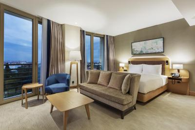 دابل تری بای هیلتون هتل استانبول-توزلا