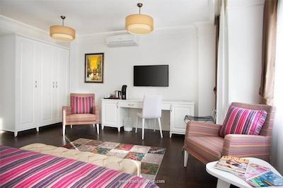 آستان هتل تکسیم