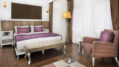 آستان هتل تکسیم